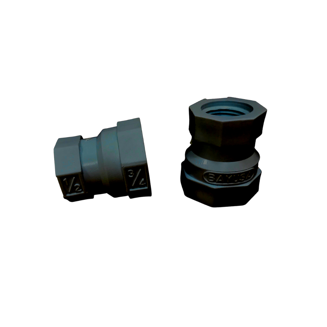 COPLE ROSCA INTERIOR C/ REDUCCION 3/4″ A 1/2″ NEGRO